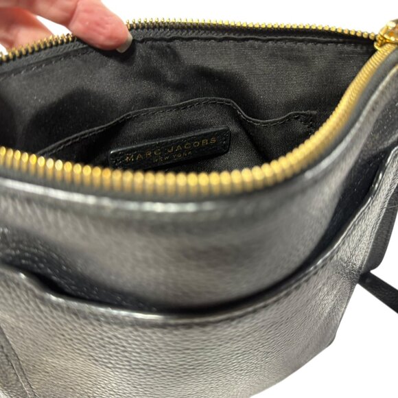 Marc Jacobs Tourist Leather Crossbody Bag - Picture 11 of 14